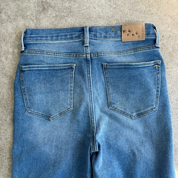 Serra Retreat Stretch Fit and Flare LONG LEGS size 4 - Picture 7 of 10